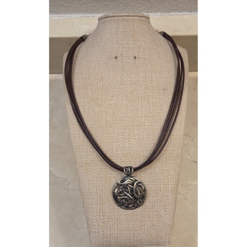 Retired Silpada Sterling Silver Celtic Knot Intertwined Pendant 18.5" Necklace‎